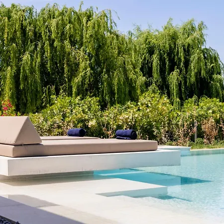 Allure Retreat Villa *