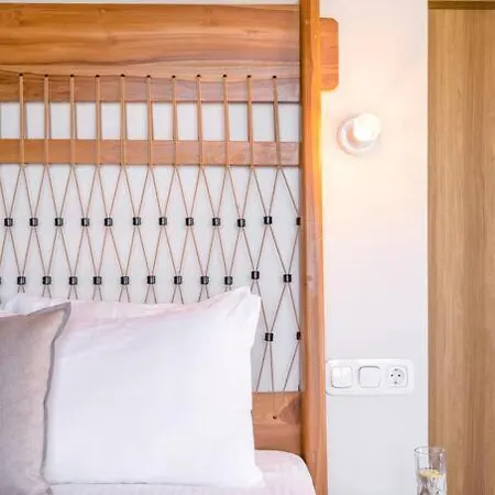 Villa Allure Retreat