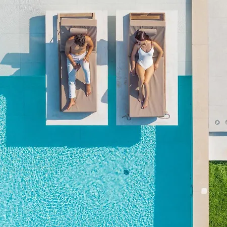 Villa Allure Retreat *