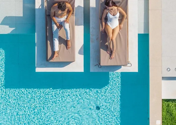 Villa Allure Retreat *